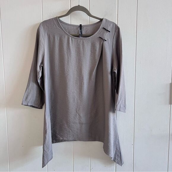 I.C. By Connie K Grey Asymmetrical Tunic Top - Picture 1 of 10